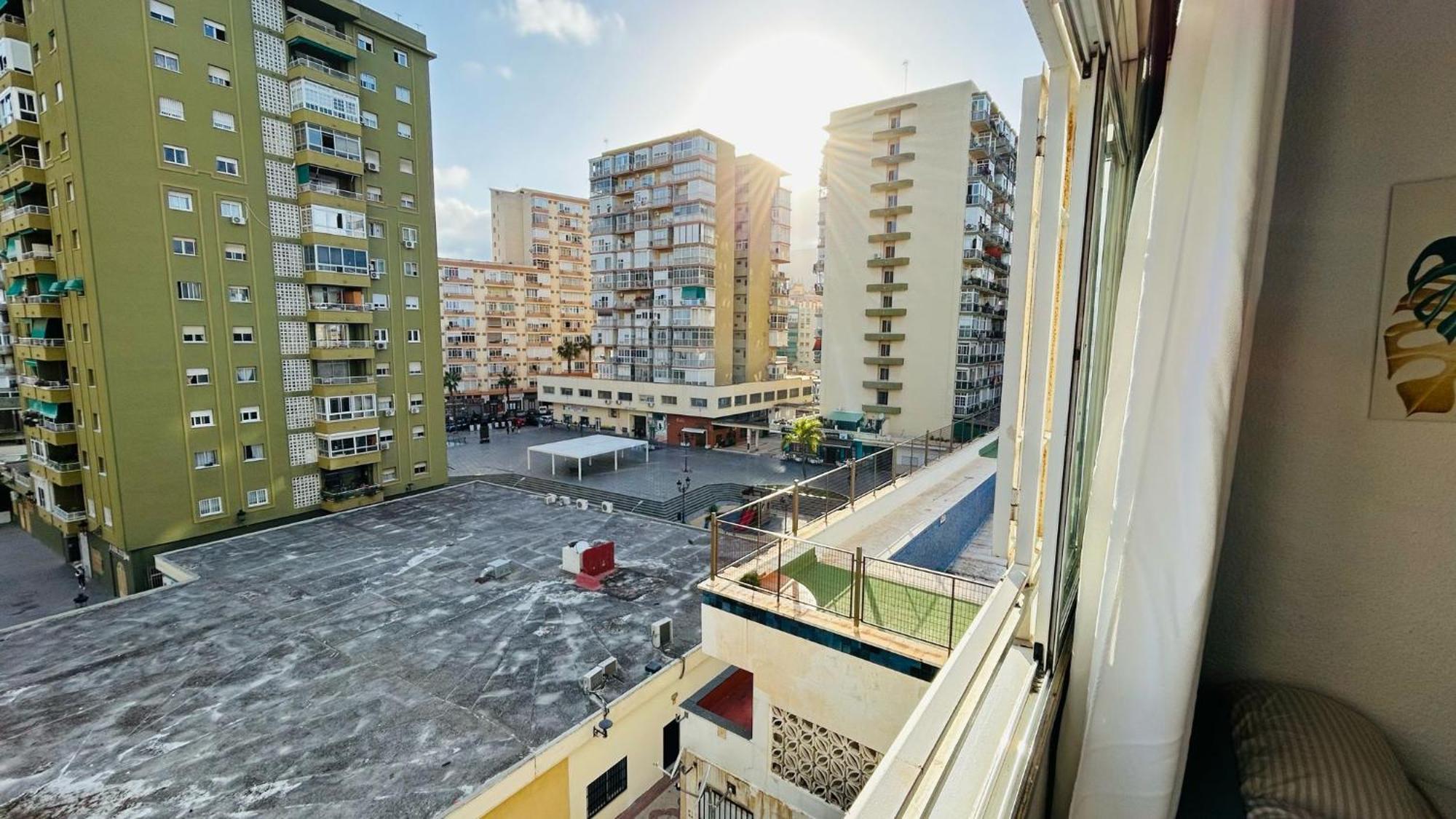 Estudio Amplio En El Corazon De Torremolinos Bagian luar foto